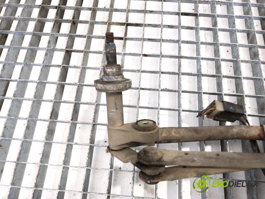 MERCEDES-BENZ W638 Autobus 2003 75 kW 110 CDI 2.2 (638.194) 2148 Mechanizmus stieračov predný  (Motorček stieračov predný)