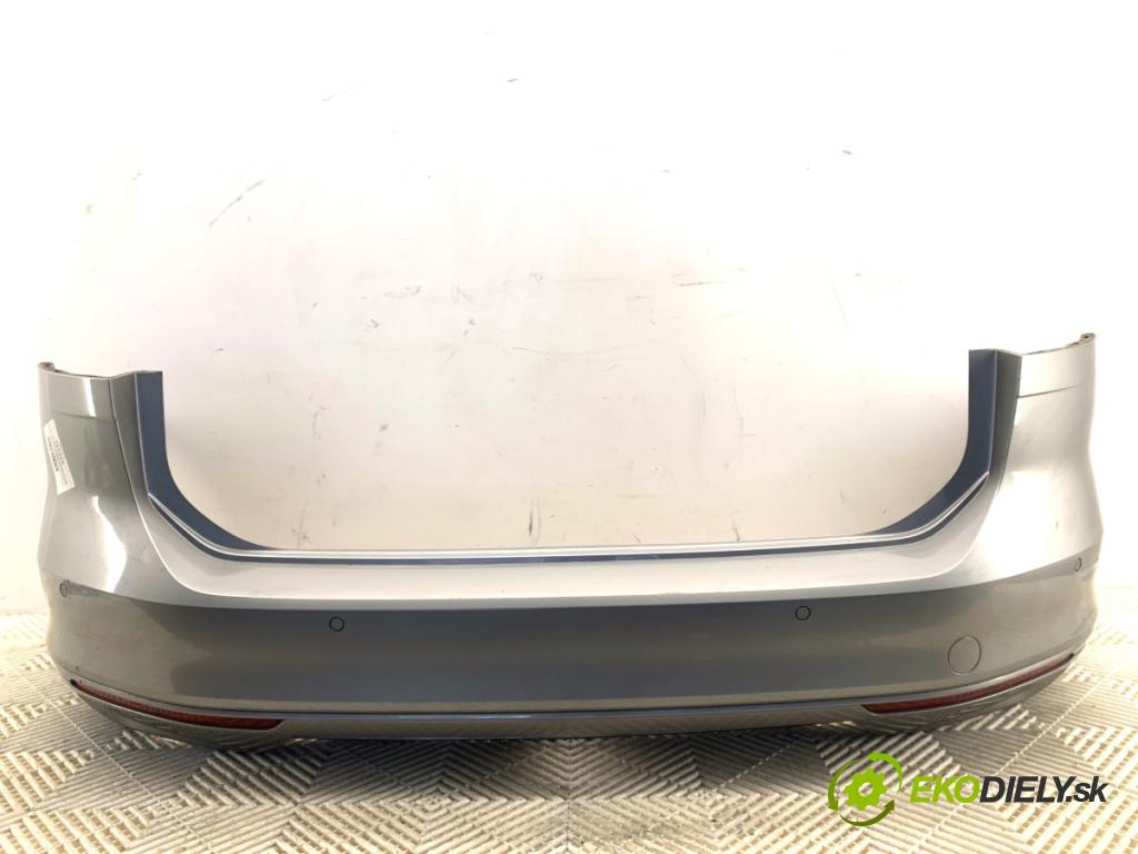VW PASSAT B8 Kombi 2014 110 kW 2.0 TDI 1968 nárazník zadní část  (Klika dveří ostatní)