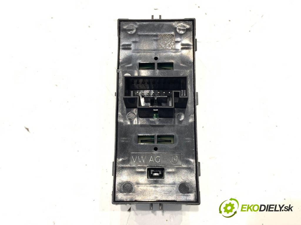 VW PASSAT B8 Kombi 2014 110 kW 2.0 TDI 1968 Prepínač okien 5G0959857B (Prepínacie páčky pod volantom)