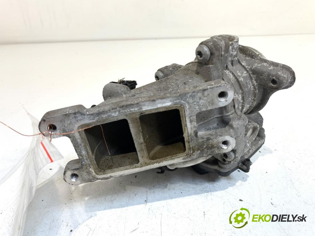 VW PASSAT B8 Kombi 2014 110 kW 2.0 TDI 1968 Škrtiaca klapka 04L128059R (Škrtiaca klapka)