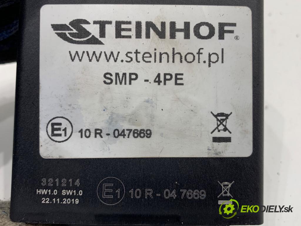 VW PASSAT B8 Kombi 2014 110 kW 2.0 TDI 1968 Modul ťažného oka  (Riadiaca jednotka ostatné)