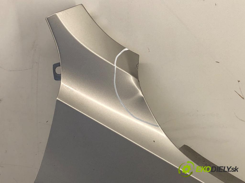 VW PASSAT B8 Kombi 2014 110 kW 2.0 TDI 1968 Blatník pravy predný