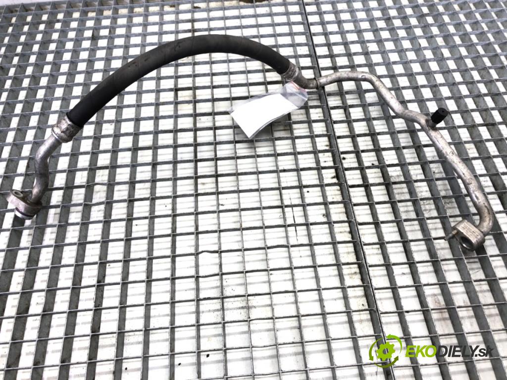 VW PASSAT B8 Kombi 2014 110 kW 2.0 TDI 1968 rúrka klimatizácie 5Q0820743M (Rúrka klimatizácie)