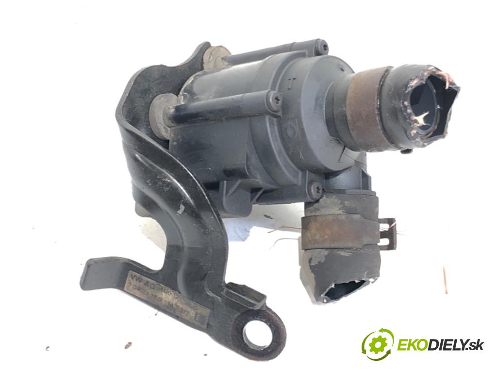 VW PASSAT B8 Kombi 2014 110 kW 2.0 TDI 1968 DALŠÍ: pumpa vody 5Q0121599Q (Vodní pumpa)