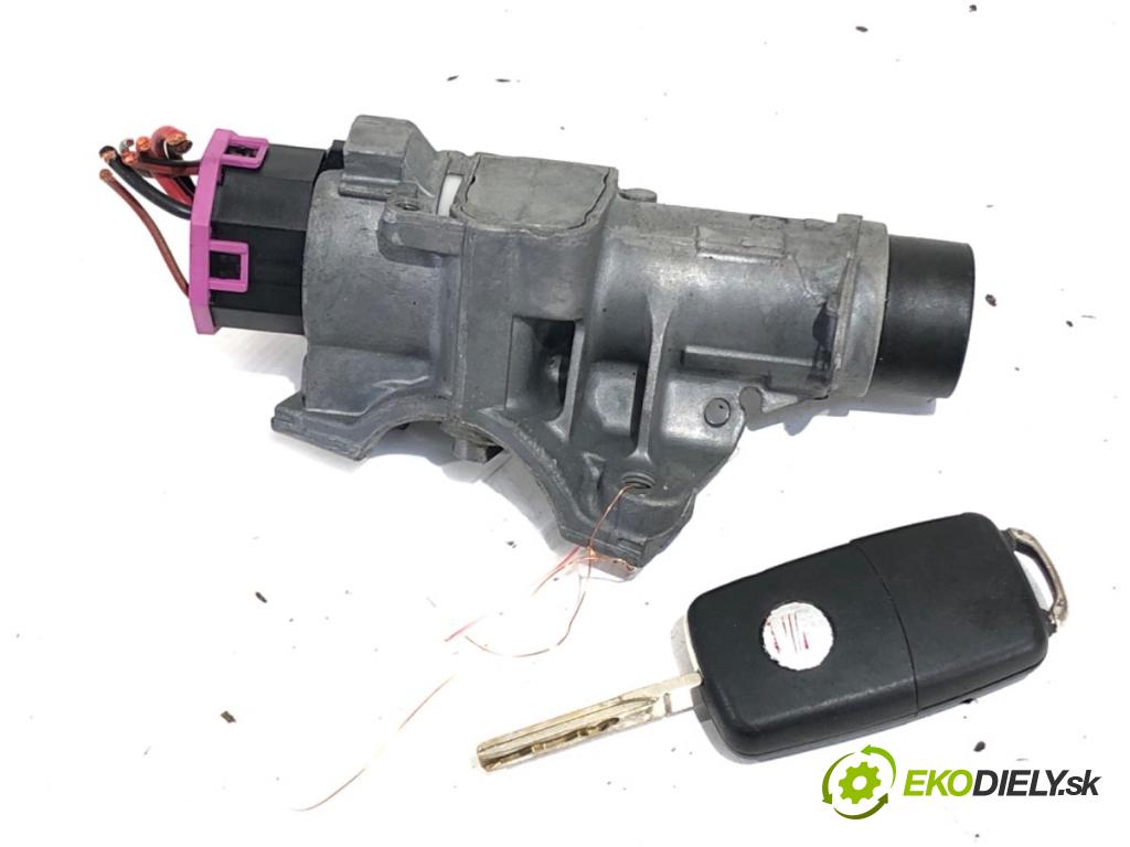 SEAT LEON I liftback 2005 77 kW 1.6 16 V 1598 spinačka 4B0905851C (Spínacia skrinka)
