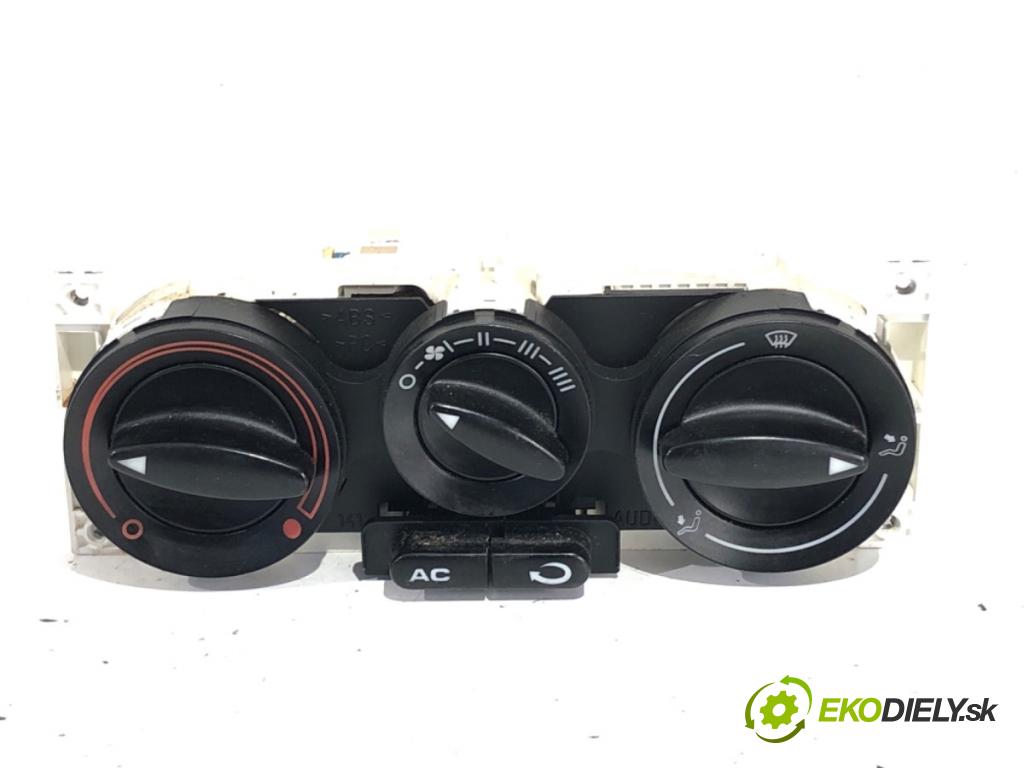 SEAT LEON I liftback 2005 77 kW 1.6 16 V 1598 Panel ovládania kúrenia 1M0820045C (Prepínacie páčky pod volantom)