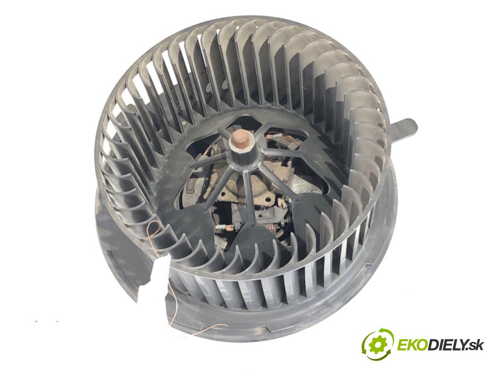 VW GOLF V liftback 2008 59 kW 1.4 16V 1390 ventilátor kúrenia 1K1819015A