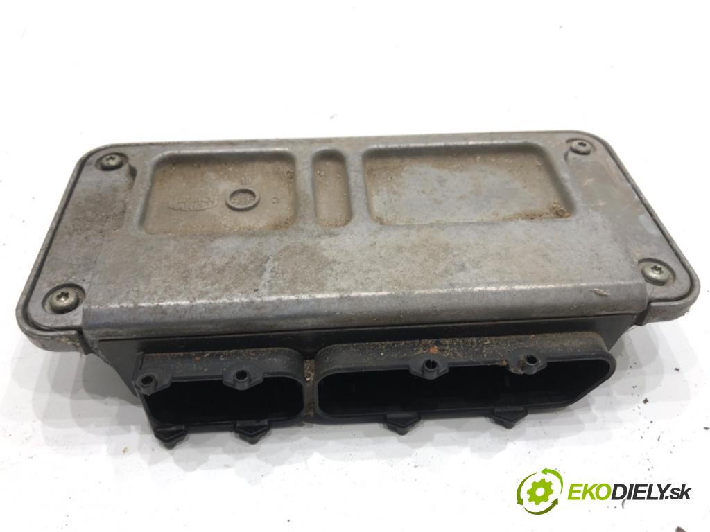 VW GOLF V liftback 2008 59 kW 1.4 16V 1390 riadiaca jednotka Motor 03C906024AS (Riadiaca jednotka)