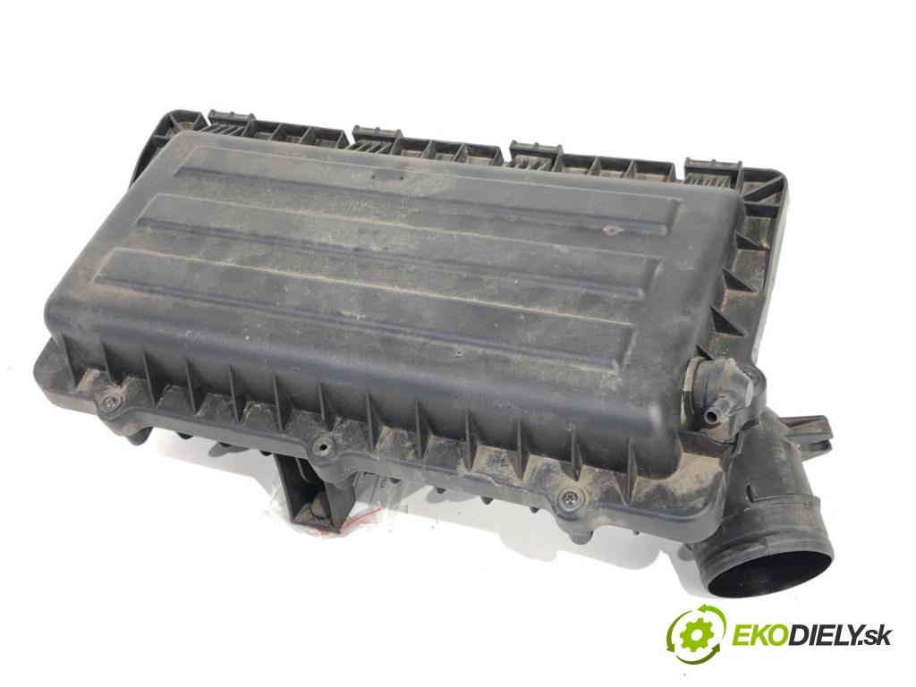 VW GOLF V liftback 2008 59 kW 1.4 16V 1390 Obal filtra vzduchu 036129611CD (Obal vzduchového filtra)