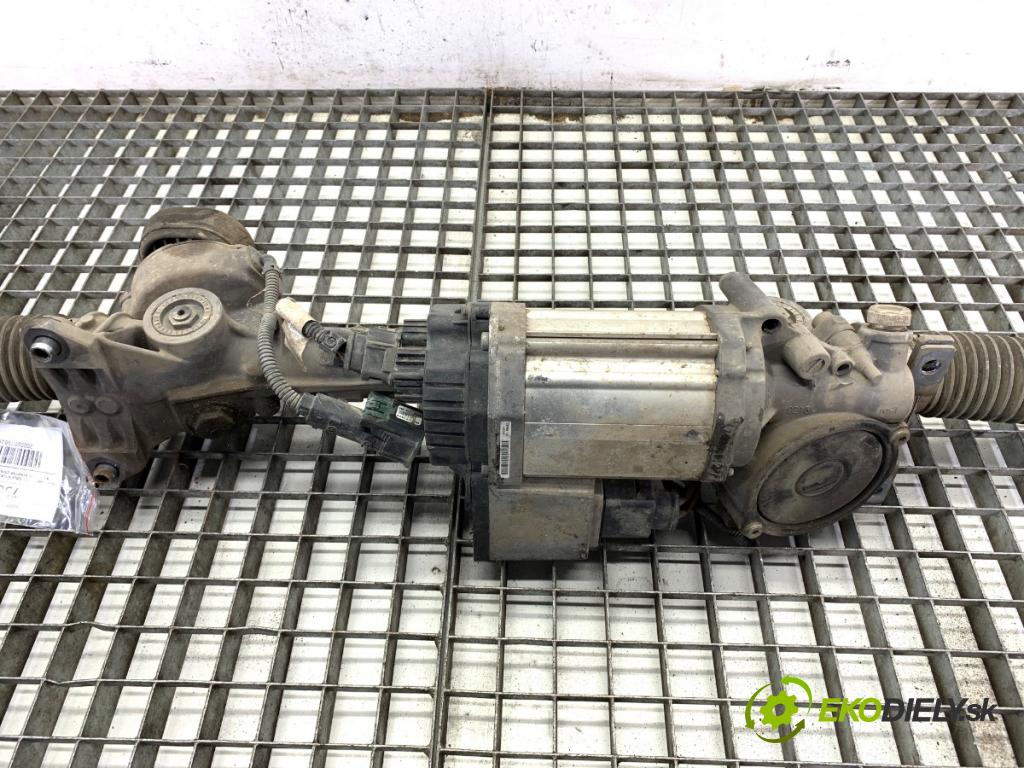 VW GOLF V liftback 2008 59 kW 1.4 16V 1390 řízení 1K1423051CN (Řízení)