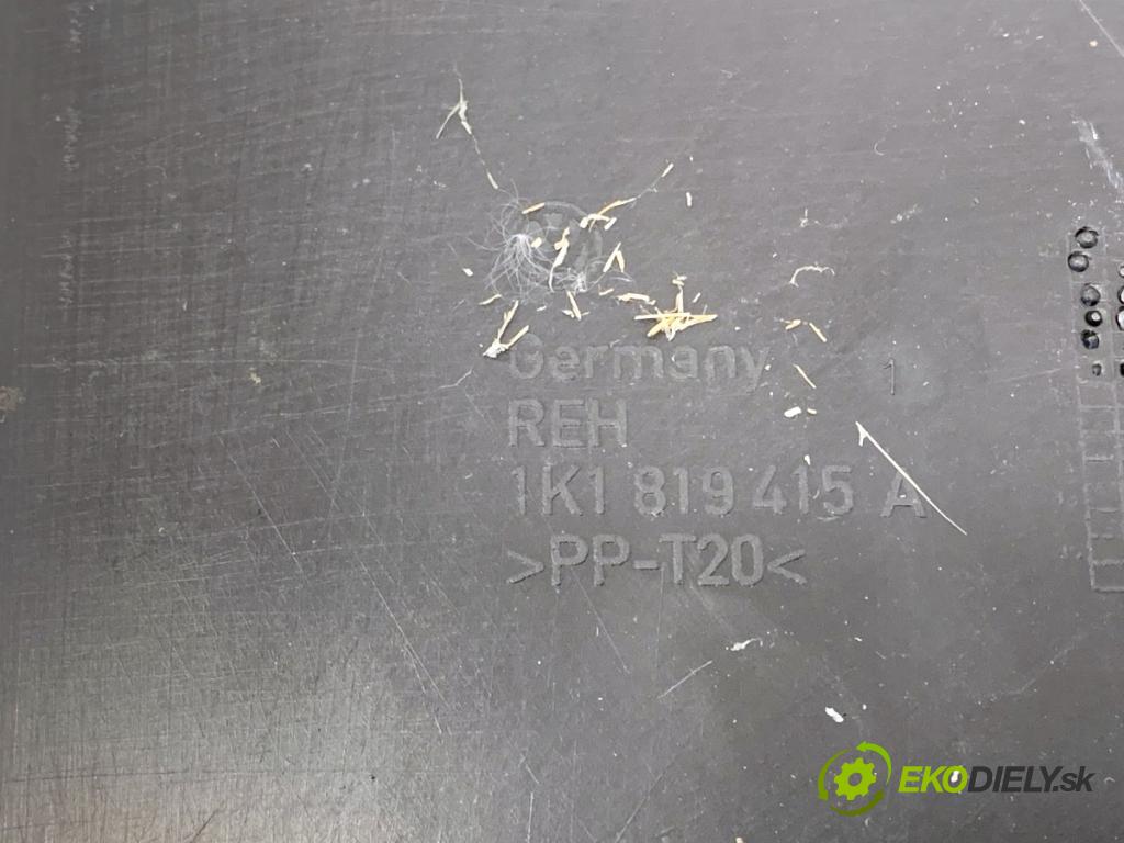 VW GOLF V liftback 2008 59 kW 1.4 16V 1390 Torpédo, plast pod čelné okno 1K1819415A (Torpédo (plast pod čelným sklom))