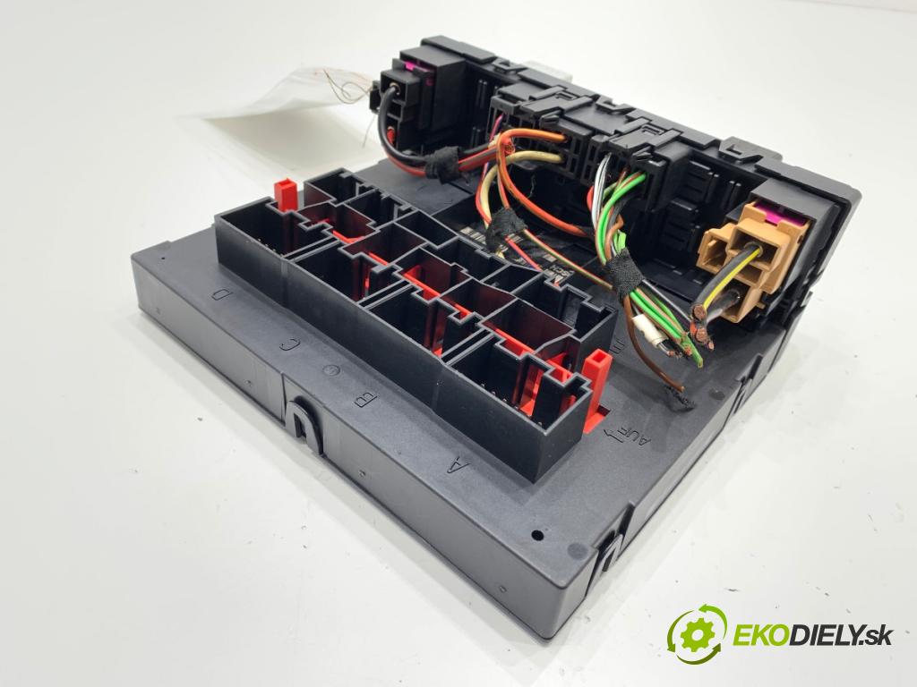 VW GOLF V liftback 2008 59 kW 1.4 16V 1390 Modul BORDNETZ 3C0937049A (Riadiaca jednotka ostatné)