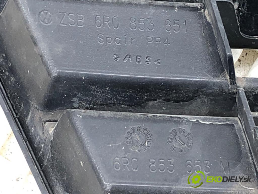 VW POLO V liftback 2013 63 kW 1.4 (6R1) 1390 mřížka maska 6R0853651T (Přední mřížka (maska chladiče))
