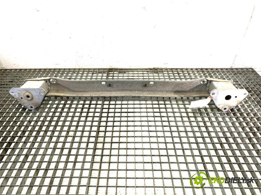 OPEL ASTRA K liftback 2019 81 kW 1.6 CDTi (68) 1598 výztuha nárazníka zadní část  (Zadní výztuha)
