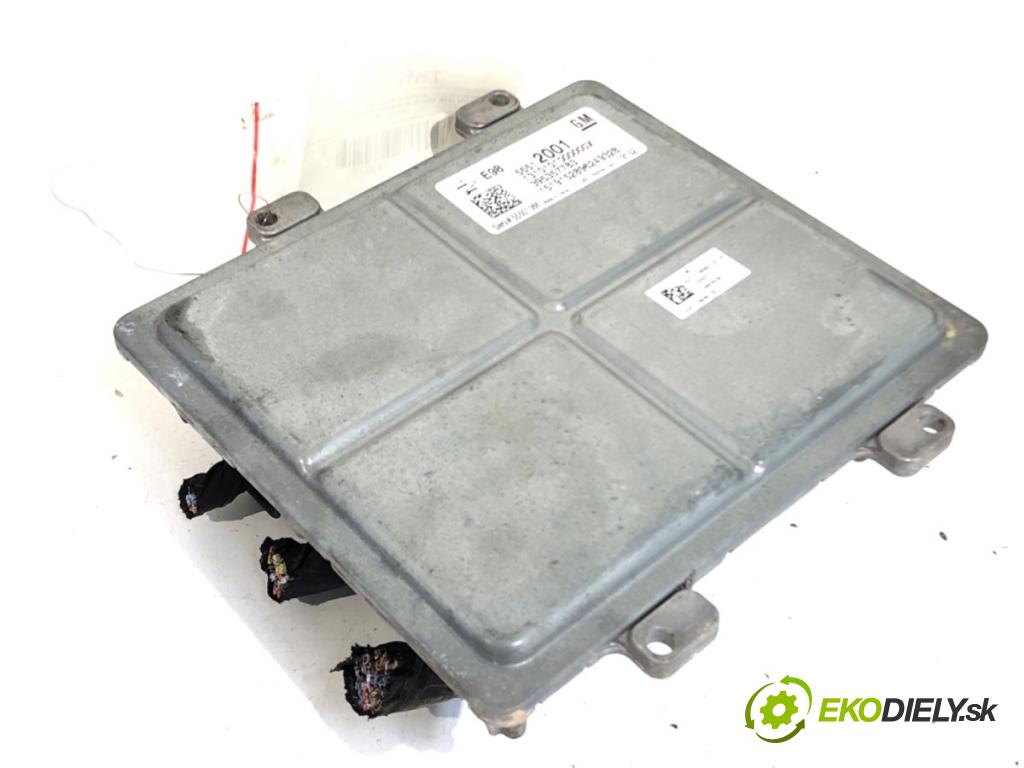 OPEL ASTRA K liftback 2019 81 kW 1.6 CDTi (68) 1598 riadiaca jednotka Motor 55512001 (Riadiaca jednotka)