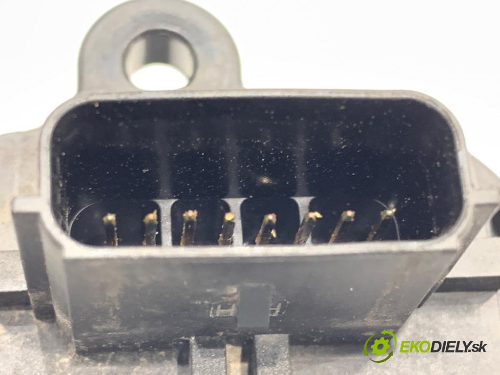 OPEL ASTRA K liftback 2019 81 kW 1.6 CDTi (68) 1598 Váha vzduchu 55496973 (Váha vzduchu)