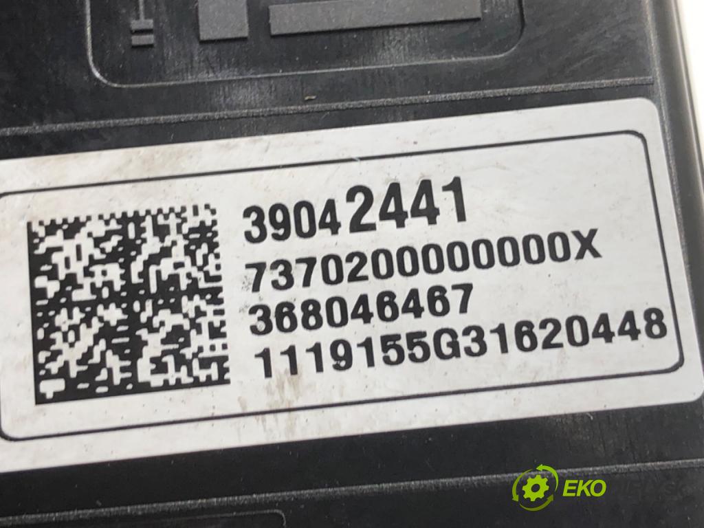 OPEL ASTRA K liftback 2019 81 kW 1.6 CDTi (68) 1598 Panel ovládania kúrenia  (Prepínacie páčky pod volantom)