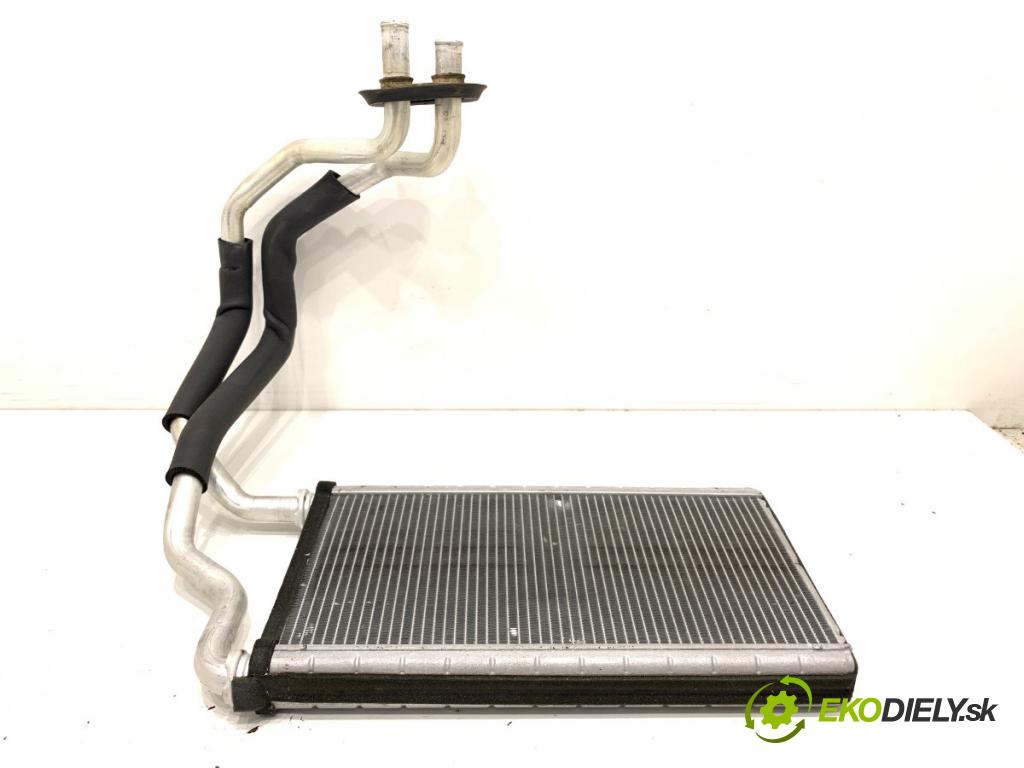 HONDA CR-V IV SUV 2015 118 kW 1.6 i-DTEC 4WD (RE6) 1597 Výhrevné teleso, radiátor kúrenia  (Radiátor kúrenia)