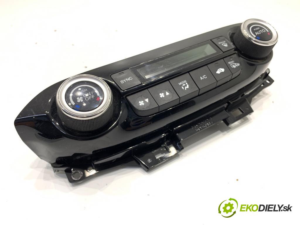 HONDA CR-V IV SUV 2015 118 kW 1.6 i-DTEC 4WD (RE6) 1597 Panel ovládania kúrenia 79600-T1V-G611-M1 (Prepínacie páčky pod volantom)