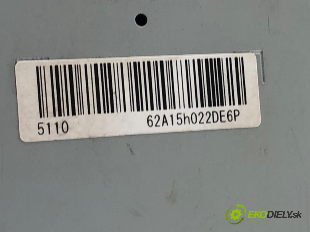 HONDA CR-V IV SUV 2015 118 kW 1.6 i-DTEC 4WD (RE6) 1597 RADIO 39100-T1V-G61-M1 (Audio zariadenie)