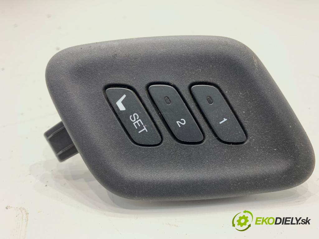 HONDA CR-V IV SUV 2015 118 kW 1.6 i-DTEC 4WD (RE6) 1597 Prepínač pamäte sedačky 83550-T1G-E710-57