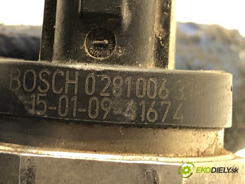 HONDA CR-V IV SUV 2015 118 kW 1.6 i-DTEC 4WD (RE6) 1597 Snímač tlaku paliva 0281006318 (Snímač)