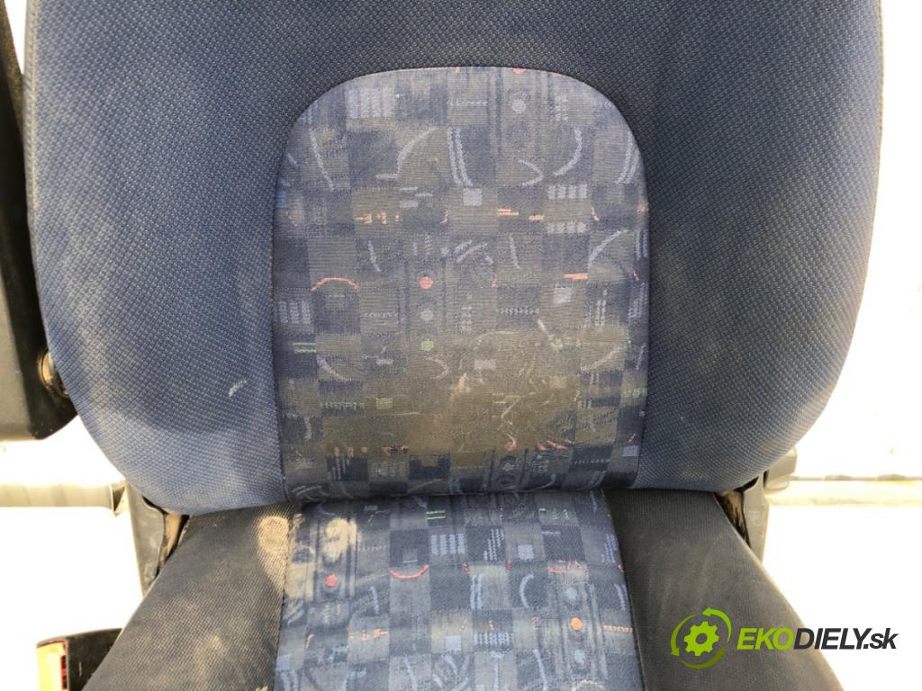 PEUGEOT BOXER I Autobus 2002 62 kW 2.0 HDi 1997 Sedadlo ľavy predný