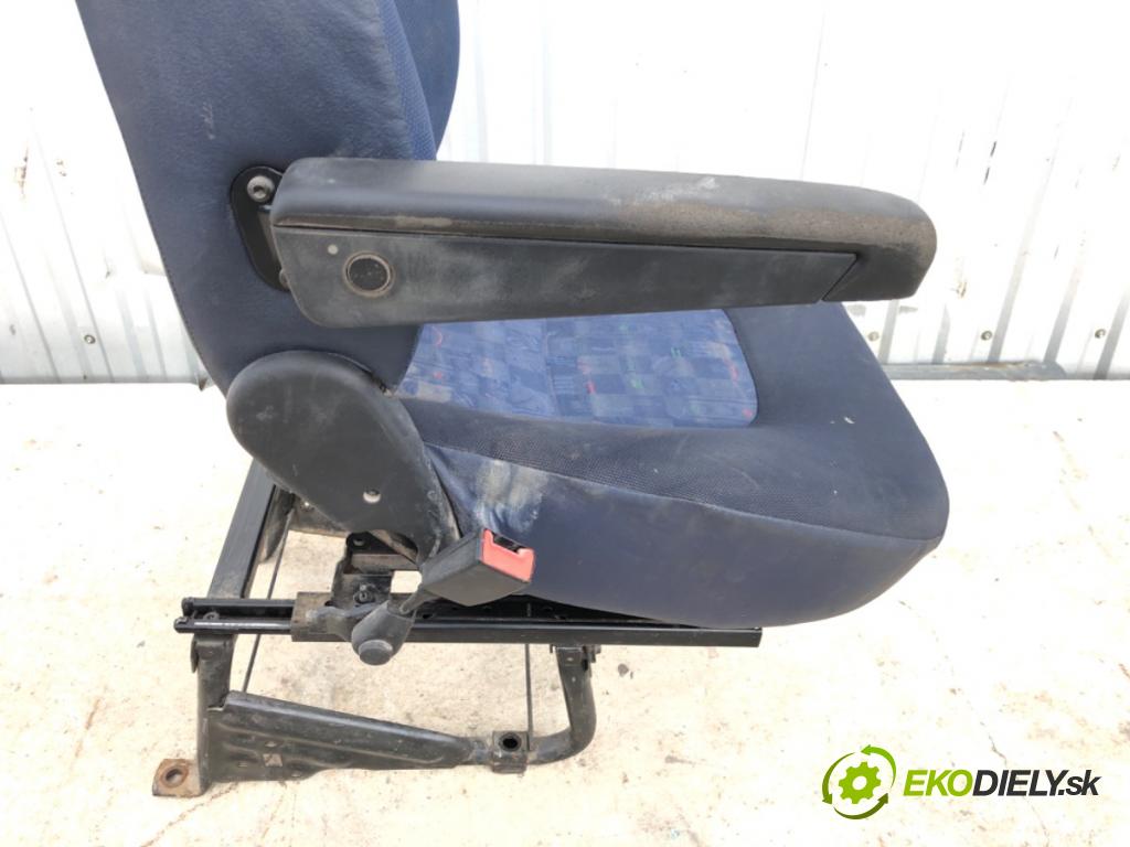 PEUGEOT BOXER I Autobus 2002 62 kW 2.0 HDi 1997 Sedadlo ľavy predný