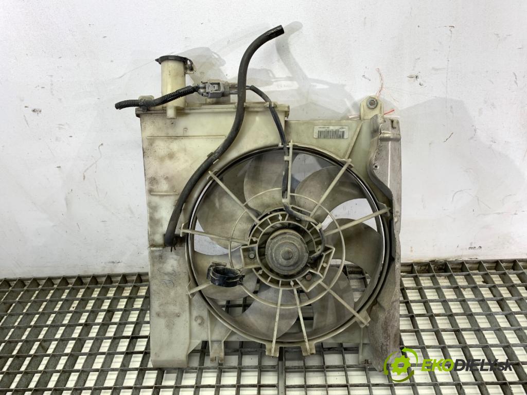 PEUGEOT 107 liftback 2006 50 kW 1.0 998 ventilátor chladiče 16360-0Q010 (Ventilátor)