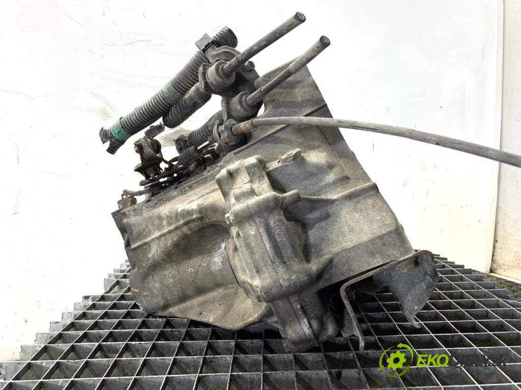 PEUGEOT 107 liftback 2006 50 kW 1.0 998 Prevodovka  (Prevodovka)