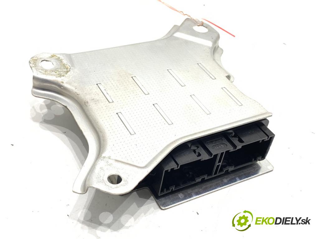 PEUGEOT 107 liftback 2006 50 kW 1.0 998 senzor airbag 89170-0H010 (Snímač)