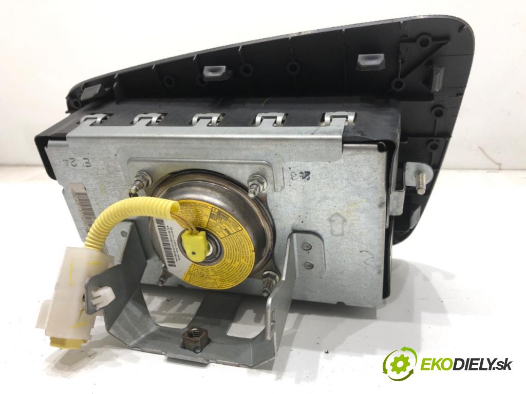 PEUGEOT 107 liftback 2006 50 kW 1.0 998 AirBag spolujazdca  (Airbag)