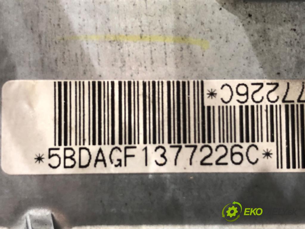 PEUGEOT 107 liftback 2006 50 kW 1.0 998 AirBag spolujazdca  (Airbag)
