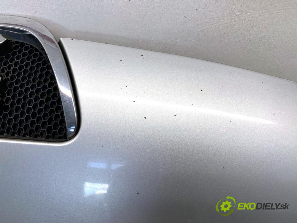 PEUGEOT 107 liftback 2006 50 kW 1.0 998 kapota (Kapota)