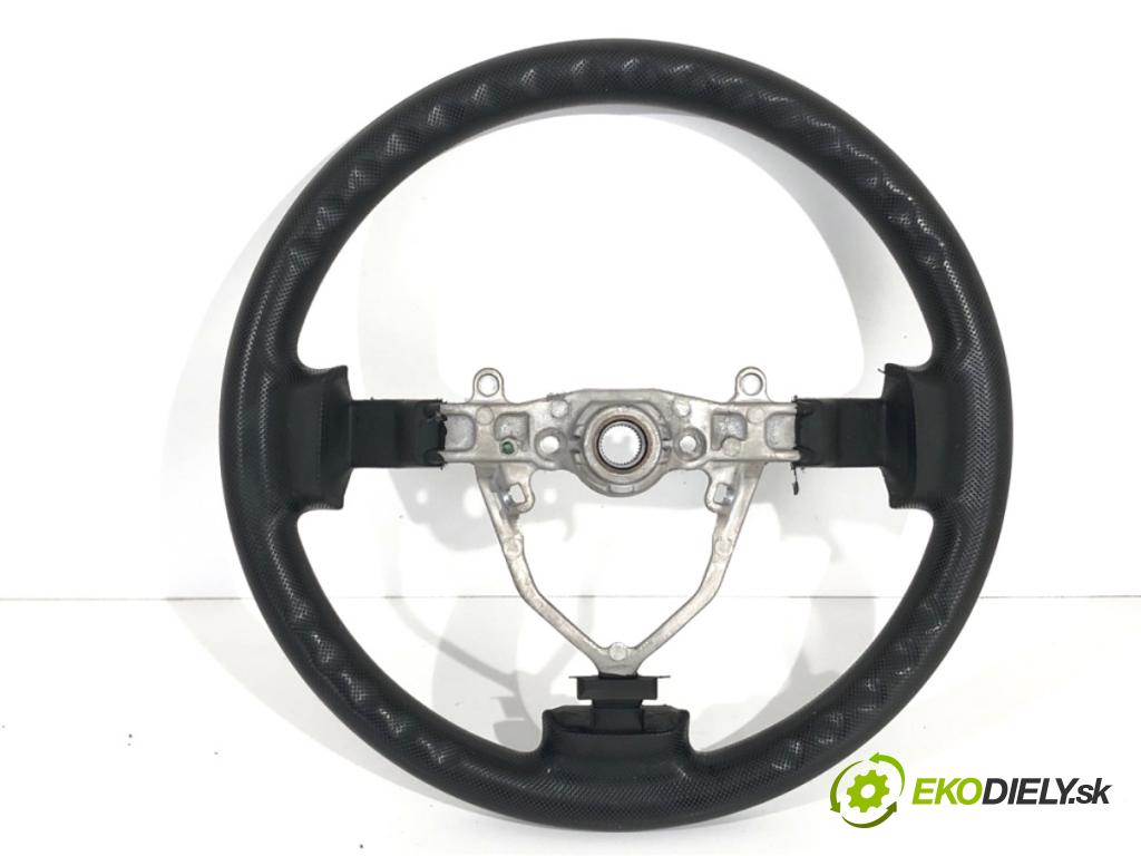 PEUGEOT 107 liftback 2006 50 kW 1.0 998 Volant  (Volant)