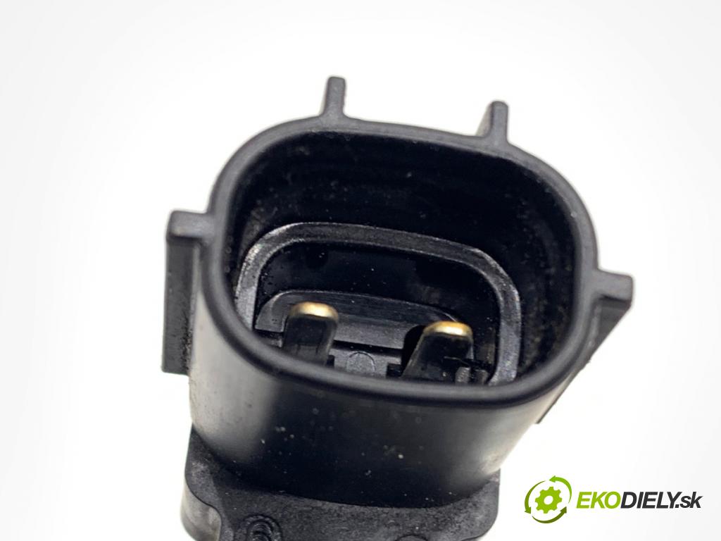 PEUGEOT 107 liftback 2006 50 kW 1.0 998 Snímač variabilný fázy 3-0Q010 (Snímač)