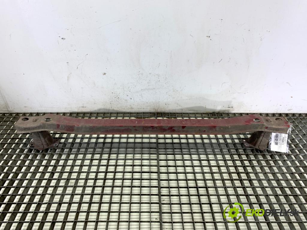 NISSAN MICRA K13 liftback 2015 59 kW 1.2 1198 Výstuha nárazníka zad  (Výstuha zadná)