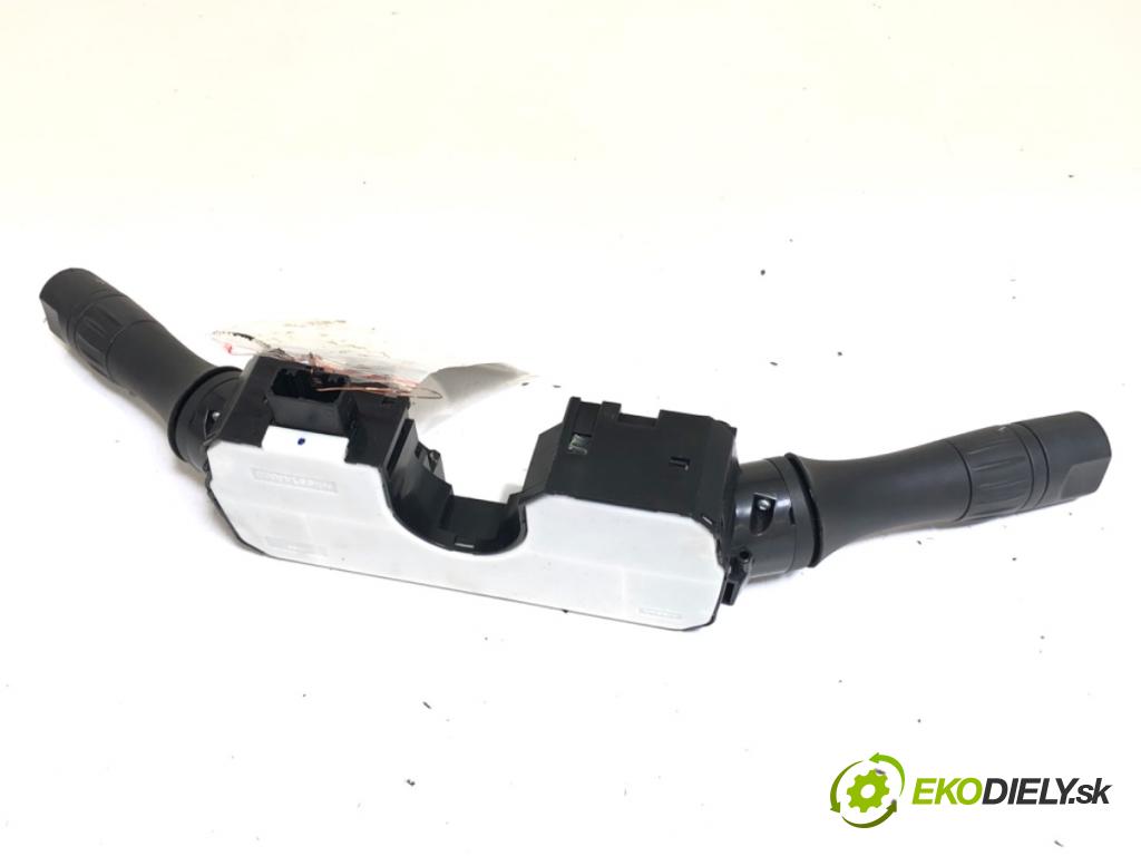 NISSAN MICRA K13 liftback 2015 59 kW 1.2 1198 Prepínač kombinovaný  (Prepínacie páčky pod volantom)