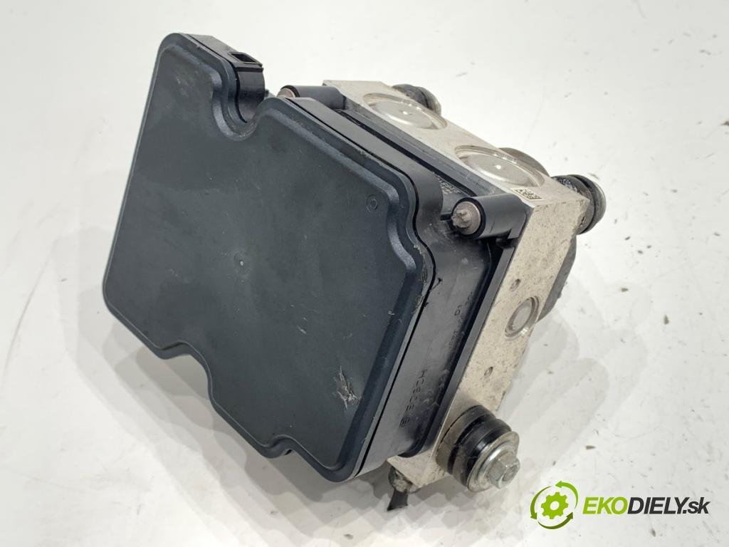 NISSAN MICRA K13 liftback 2015 59 kW 1.2 1198 Pumpa ABS 476603HN5A (Pumpa ABS)