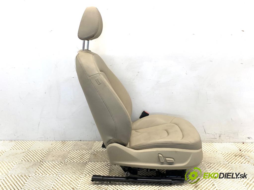 AUDI A4 B8 sedan 2012 155 kW 2.0 TFSI 1984 Sedadlo pravy predný