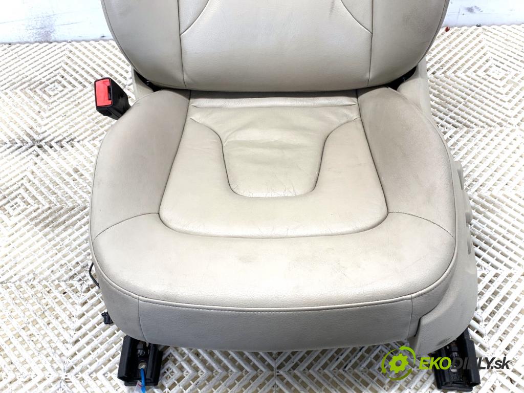 AUDI A4 B8 sedan 2012 155 kW 2.0 TFSI 1984 Sedadlo ľavy predný