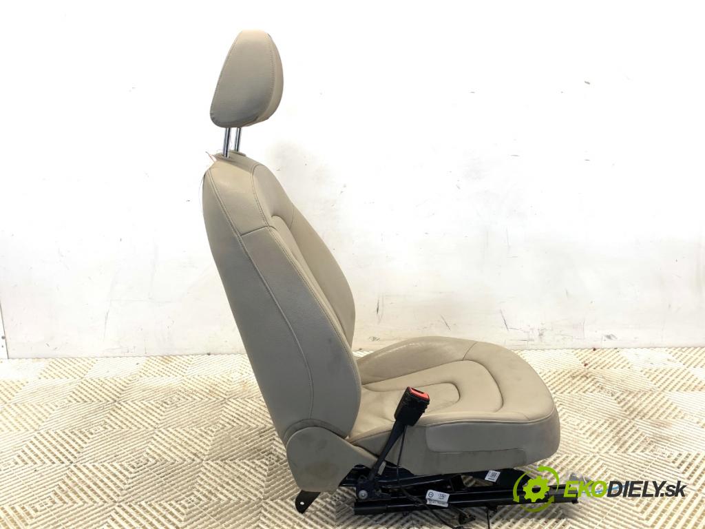 AUDI A4 B8 sedan 2012 155 kW 2.0 TFSI 1984 Sedadlo ľavy predný