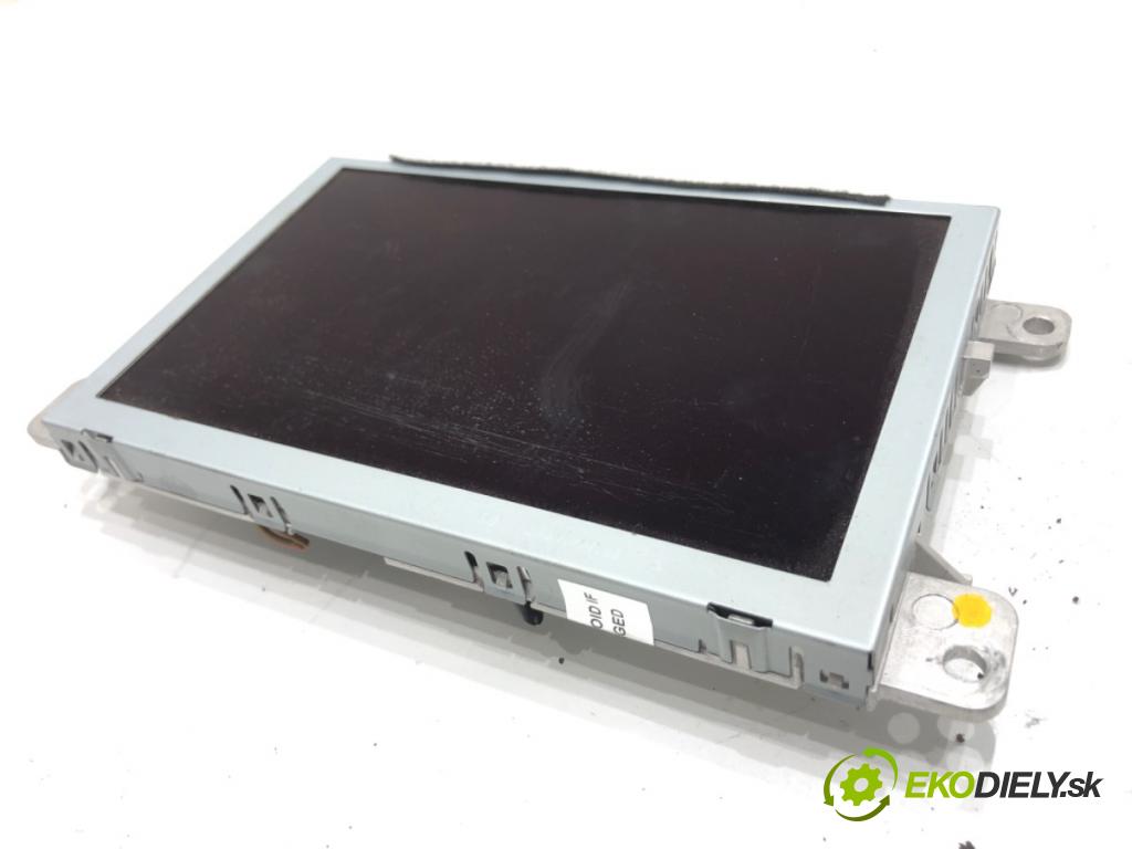 AUDI A4 B8 sedan 2012 155 kW 2.0 TFSI 1984 Dislpej 8R0919604 (Prístrojová doska)