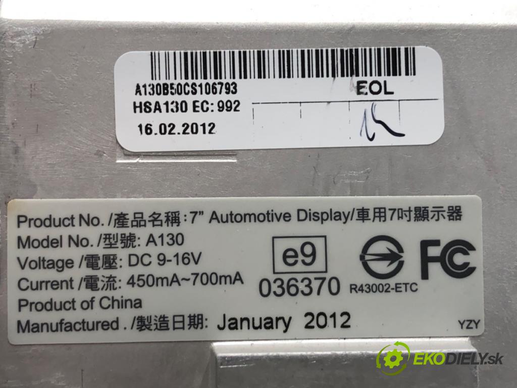 AUDI A4 B8 sedan 2012 155 kW 2.0 TFSI 1984 Dislpej 8R0919604 (Prístrojová doska)