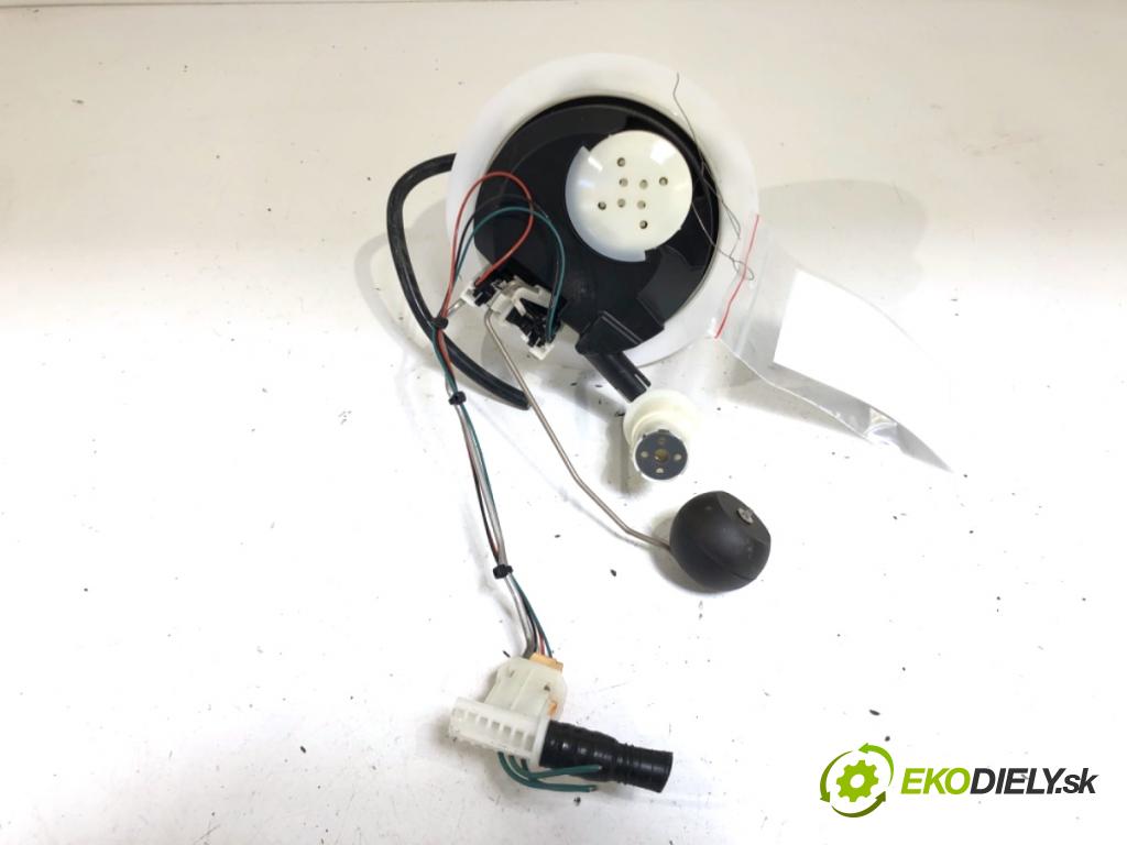 AUDI A4 B8 sedan 2012 155 kW 2.0 TFSI 1984 Snímač hladiny paliva 8K0201301C (Snímač)