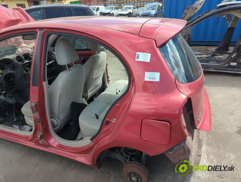 NISSAN MICRA K13 liftback 2015 59 kW 1.2 1198 KAROSERIA ČTVRŤÁK blatník zadní část levý pravý práh střecha PODŁUŻNICA levý pravý