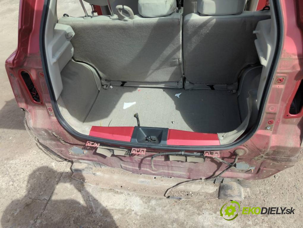 NISSAN MICRA K13 liftback 2015 59 kW 1.2 1198 KAROSERIA ČTVRŤÁK blatník zadní část levý pravý práh střecha PODŁUŻNICA levý pravý