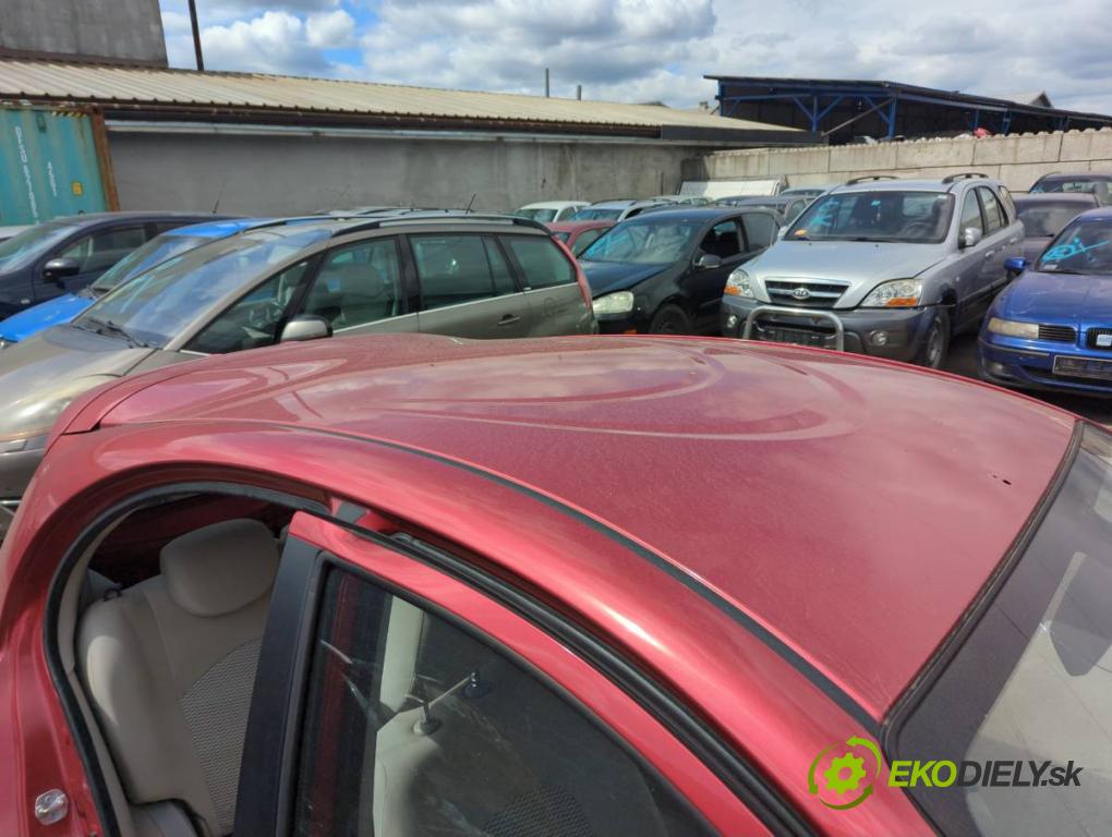 NISSAN MICRA K13 liftback 2015 59 kW 1.2 1198 KAROSERIA ČTVRŤÁK blatník zadní část levý pravý práh střecha PODŁUŻNICA levý pravý