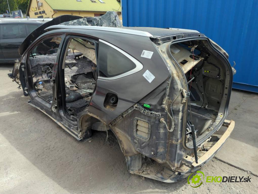 HONDA CR-V IV SUV 2015 118 kW 1.6 i-DTEC 4WD (RE6) 1597 KAROSERIA ČTVRŤÁK blatník zadní část levý pravý práh střecha PODŁUŻNICA levý pravý