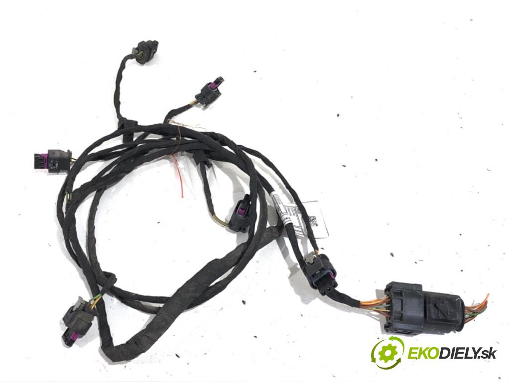 BMW G30 sedan 2019 135 kW 530 e Plug-in-Hybrid 1998 káblovačka PDC zadní část 9364199